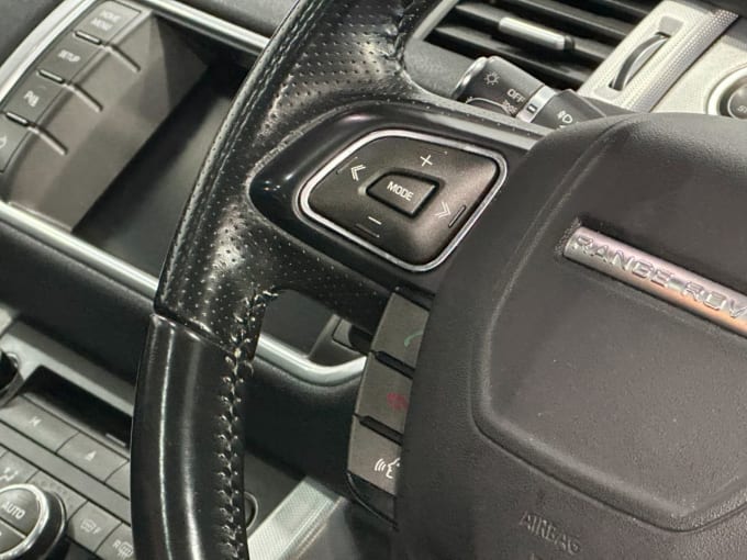 2025 Land Rover Range Rover Evoque