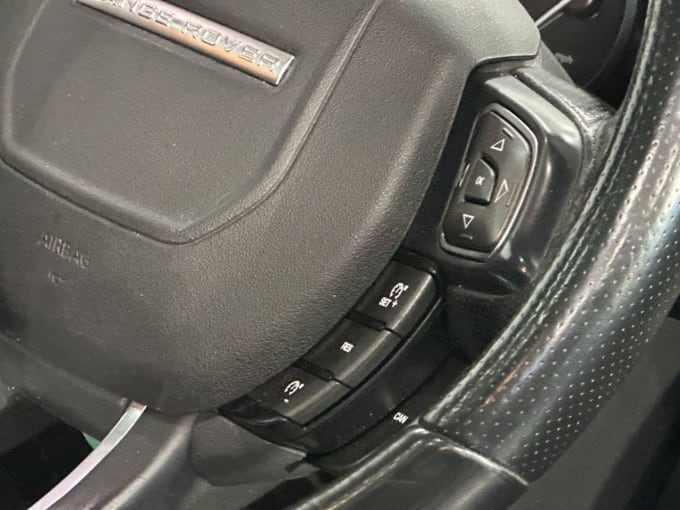 2025 Land Rover Range Rover Evoque