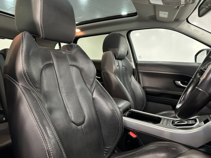 2025 Land Rover Range Rover Evoque