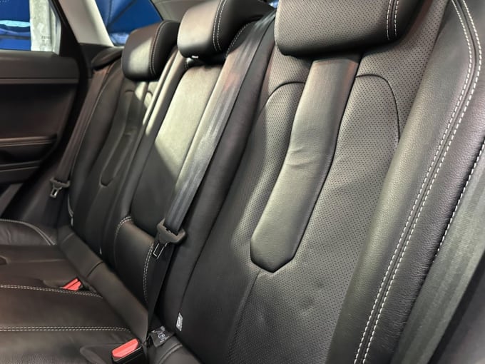 2025 Land Rover Range Rover Evoque