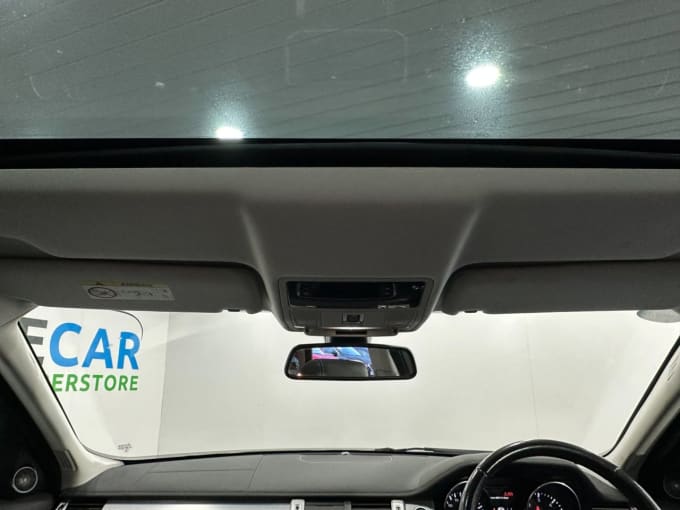 2025 Land Rover Range Rover Evoque