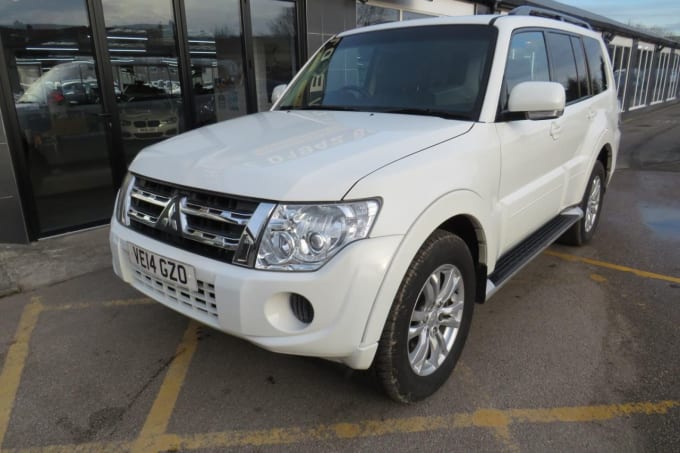 2014 Mitsubishi Shogun