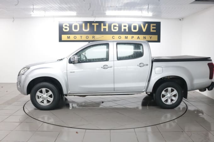 2025 Isuzu D-max