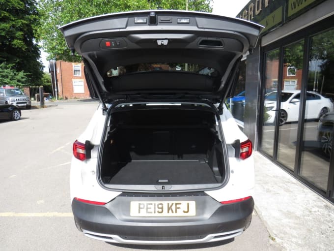 2025 Vauxhall Grandland X