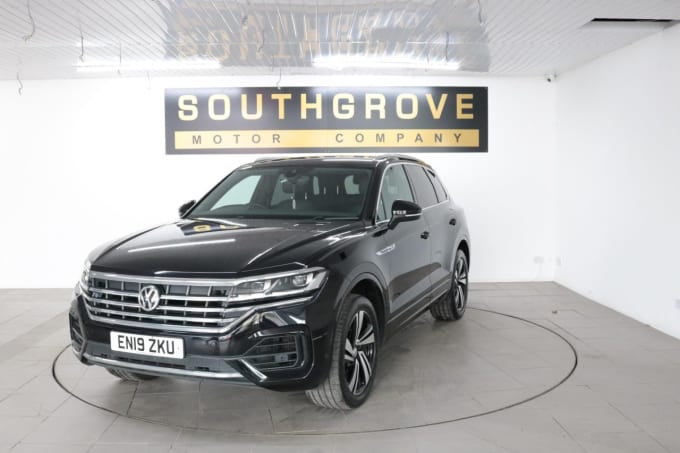 2025 Volkswagen Touareg