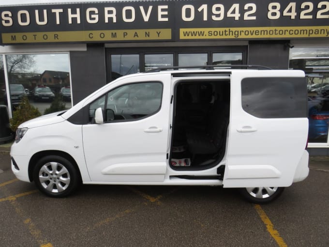 2025 Vauxhall Combo Life