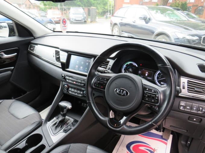 2025 Kia Niro