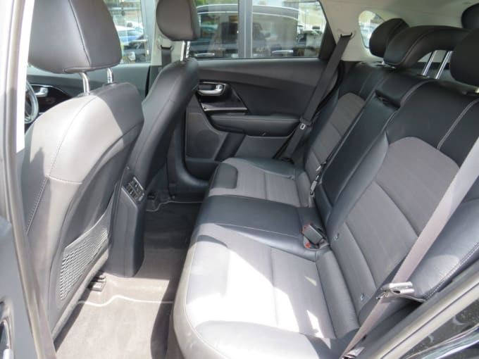 2025 Kia Niro