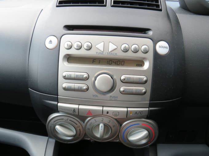 2025 Daihatsu Sirion