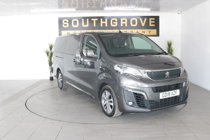 2025 Peugeot Traveller