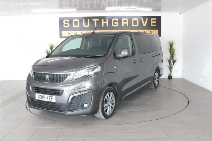 2025 Peugeot Traveller