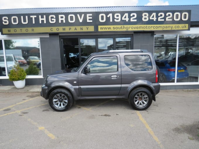 2025 Suzuki Jimny