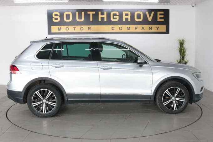 2025 Volkswagen Tiguan