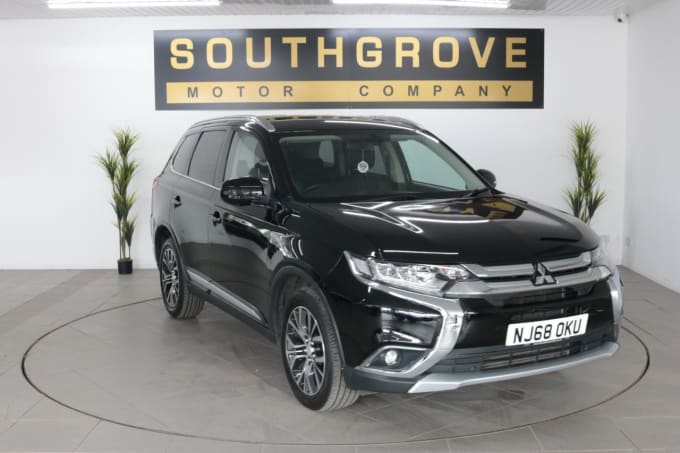 2025 Mitsubishi Outlander