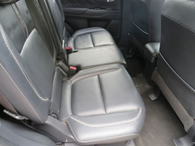 2025 Mitsubishi Outlander