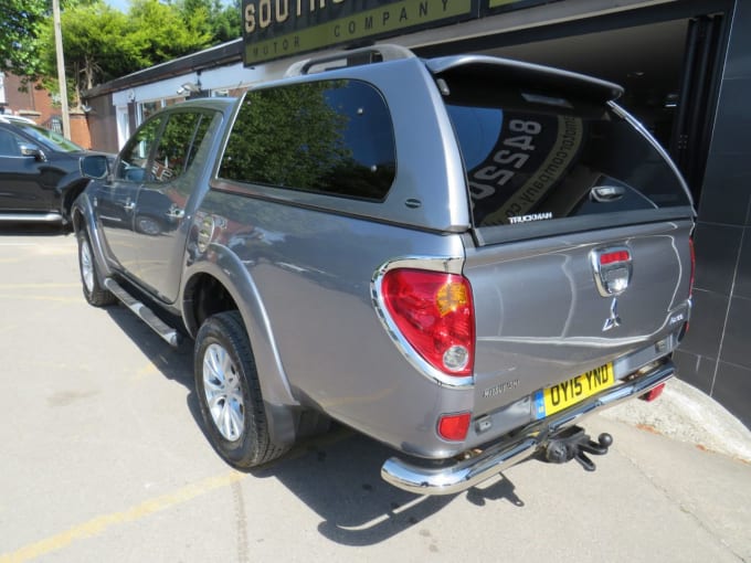 2025 Mitsubishi L200