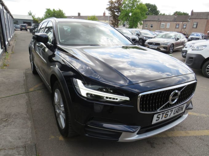 2025 Volvo 100 Series