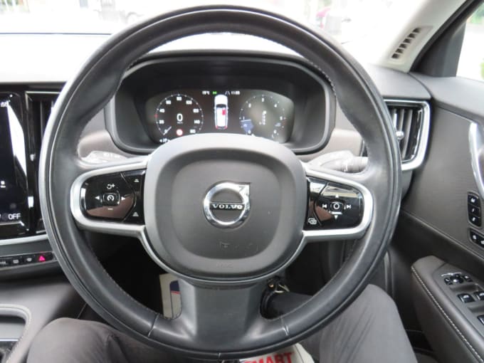 2025 Volvo 100 Series