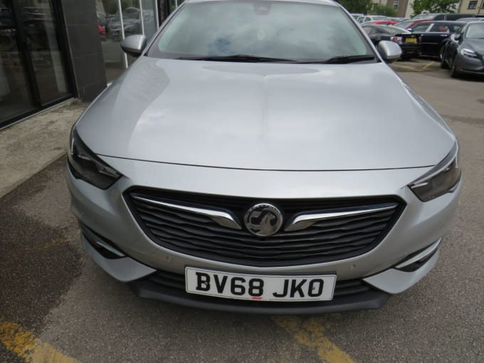 2025 Vauxhall Insignia