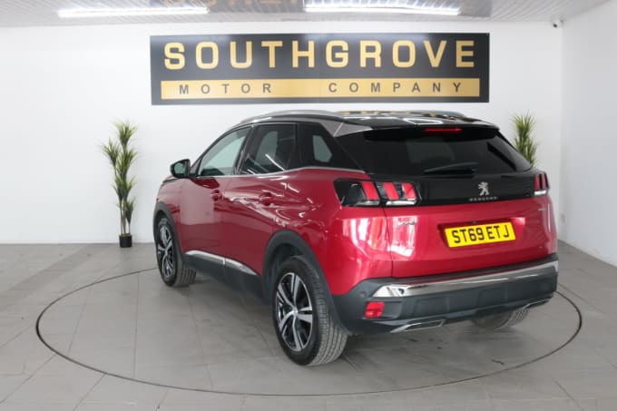 2025 Peugeot 3008