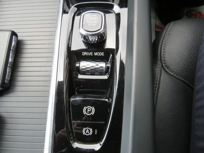 2025 Volvo Xc60
