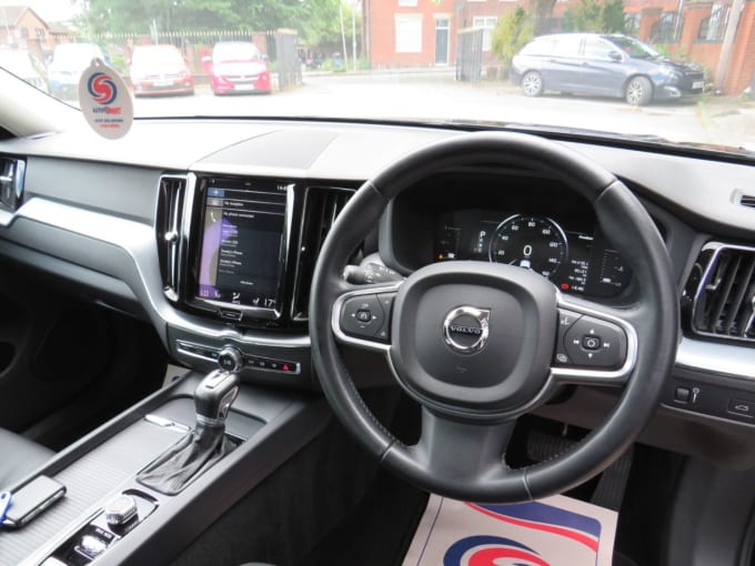 2025 Volvo Xc60