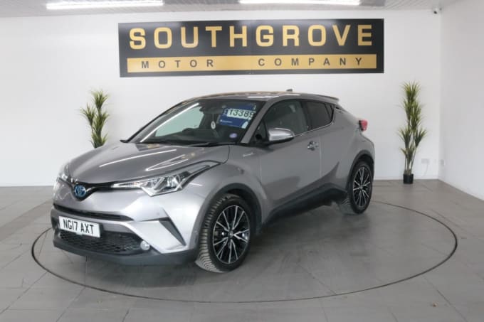 2025 Toyota C-hr