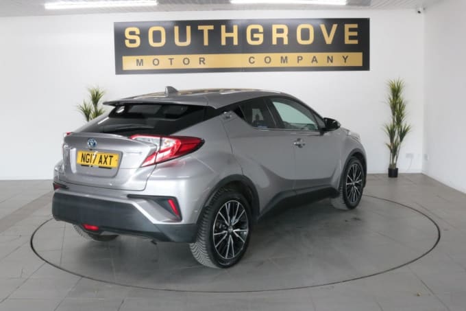 2025 Toyota C-hr