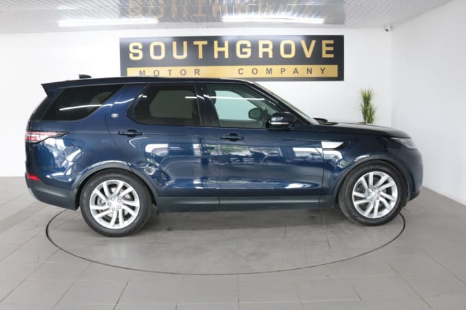 2025 Land Rover Discovery