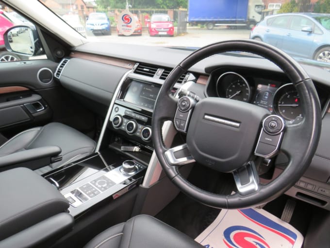 2025 Land Rover Discovery