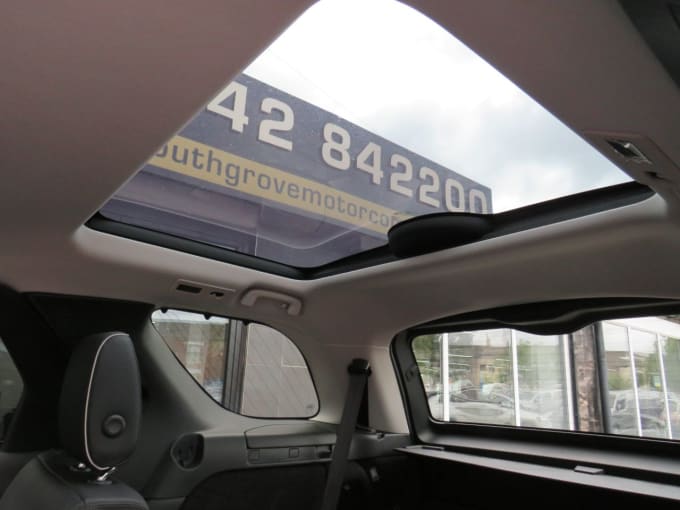 2025 Land Rover Discovery