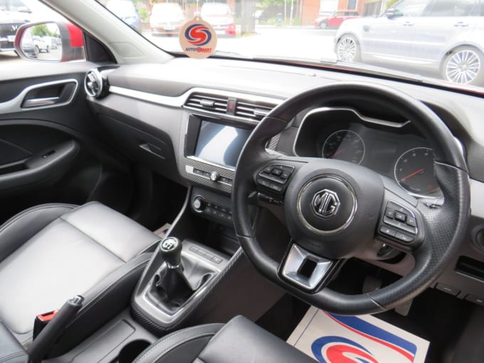 2025 Mg Mg Zs