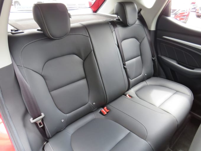 2025 Mg Mg Zs