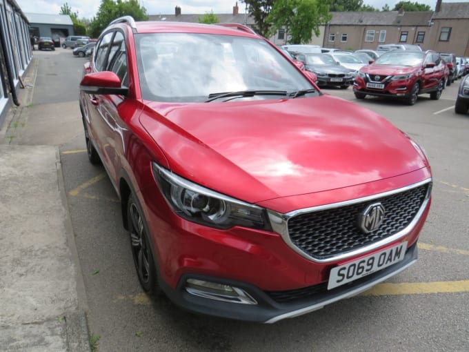 2025 Mg Mg Zs