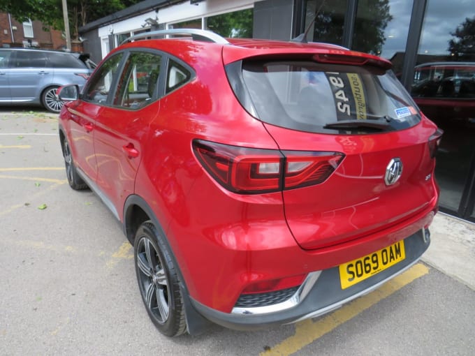 2025 Mg Mg Zs