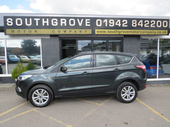2025 Ford Kuga