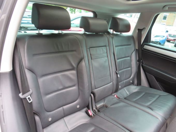 2013 Volkswagen Touareg