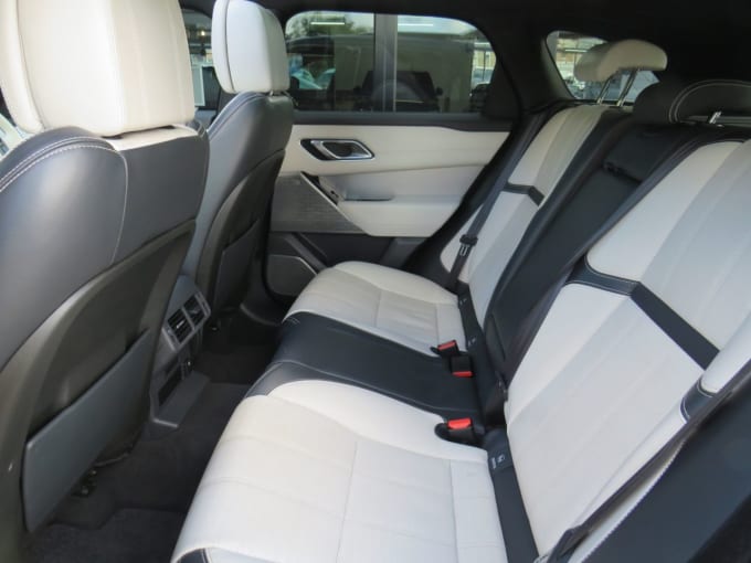 2025 Land Rover Range Rover Velar