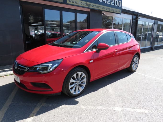 2025 Vauxhall Astra