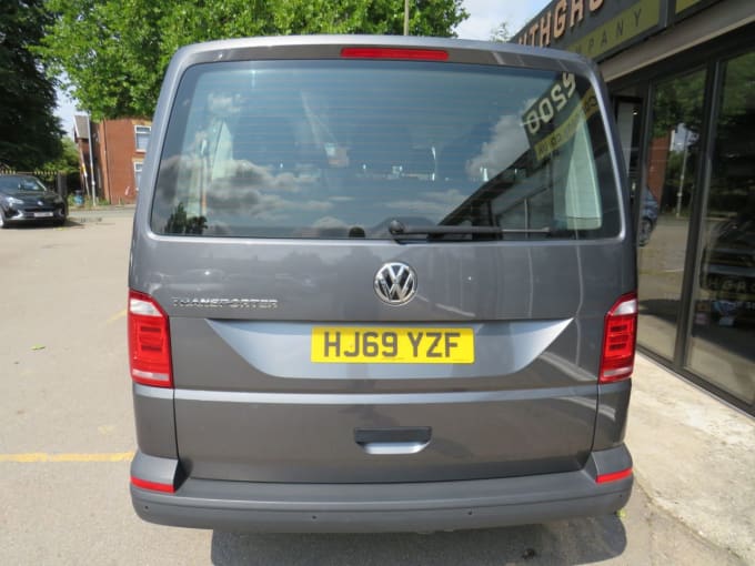 2025 Volkswagen Transporter Shuttle