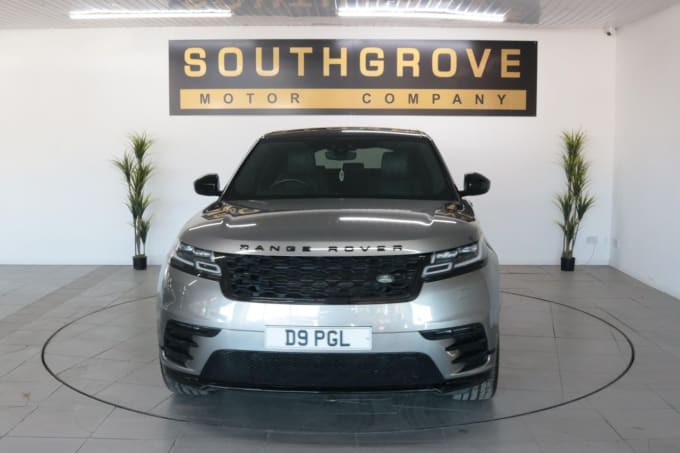 2025 Land Rover Range Rover Velar