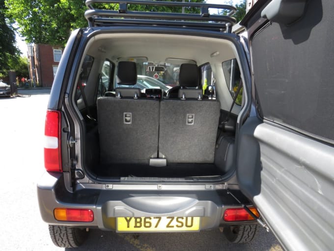 2025 Suzuki Jimny