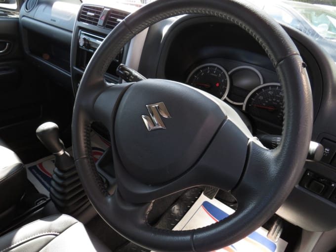 2025 Suzuki Jimny