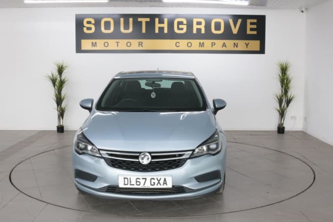 2025 Vauxhall Astra