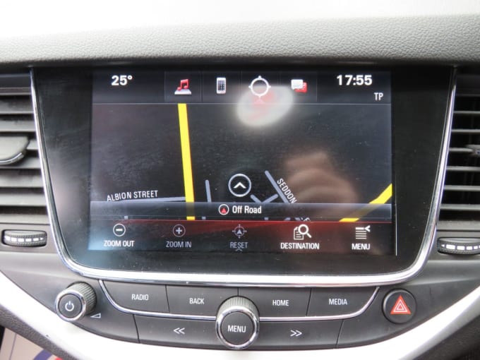 2025 Vauxhall Astra