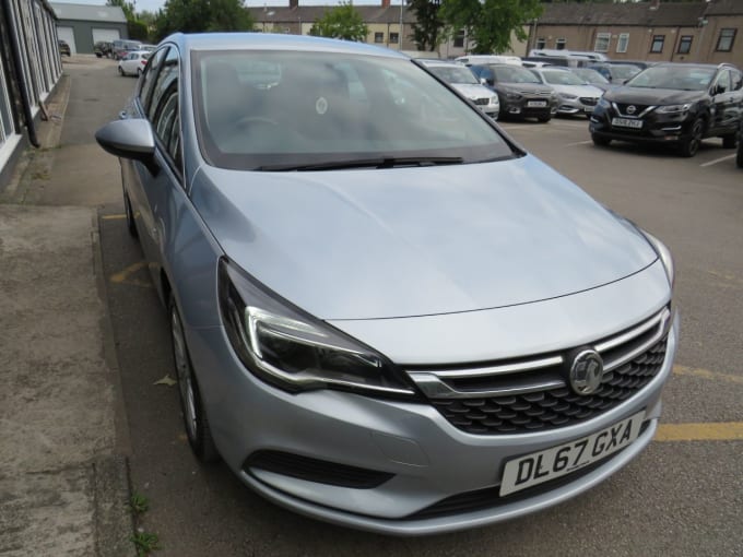 2025 Vauxhall Astra