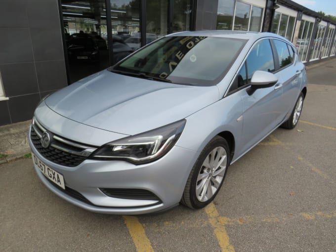2025 Vauxhall Astra