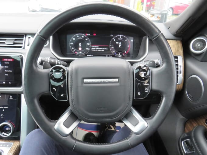 2025 Land Rover Range Rover
