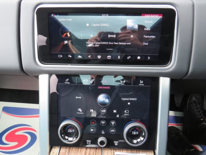 2025 Land Rover Range Rover