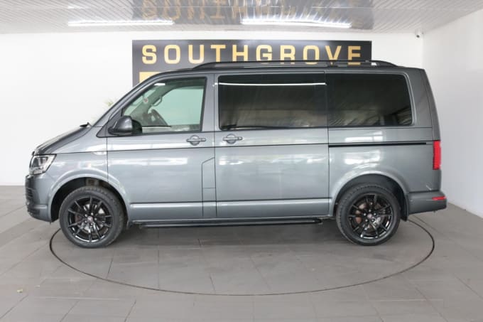 2018 Volkswagen Transporter Shuttle